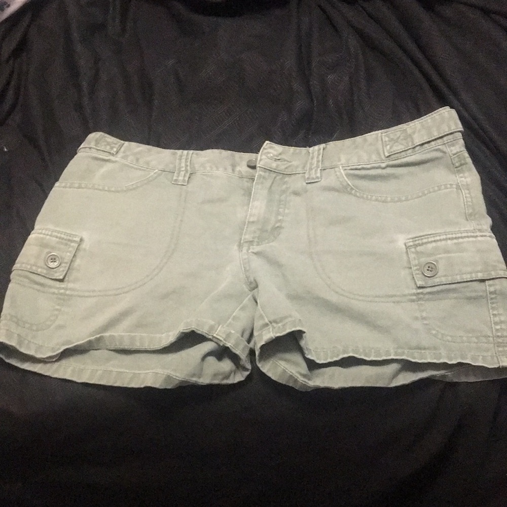 light army green shorts